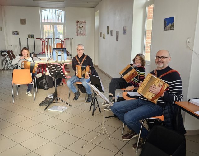 Accordéon intermédiaire